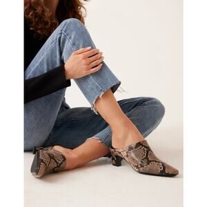 Enzo Angiolini Enzo Margot leather mules 8.5 W, snake print tan/blk sleek chic